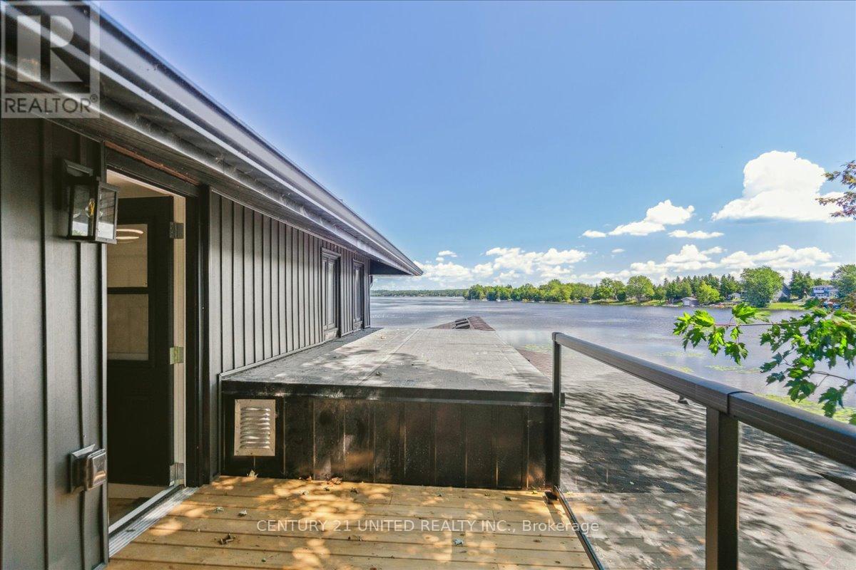 15 Bertha Street, Kawartha Lakes (Emily), Ontario  K9J 6X3 - Photo 32 - X12308481