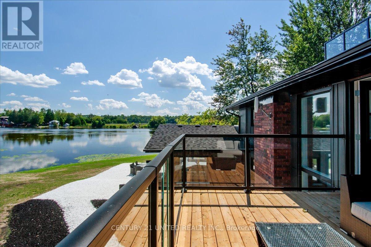 15 Bertha Street, Kawartha Lakes (Emily), Ontario  K9J 6X3 - Photo 37 - X12308481