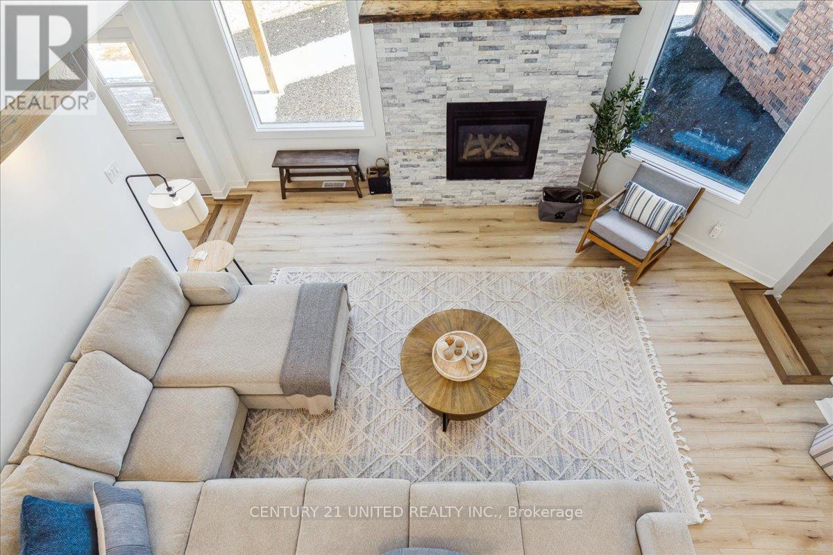 15 Bertha Street, Kawartha Lakes (Emily), Ontario  K9J 6X3 - Photo 9 - X12308481