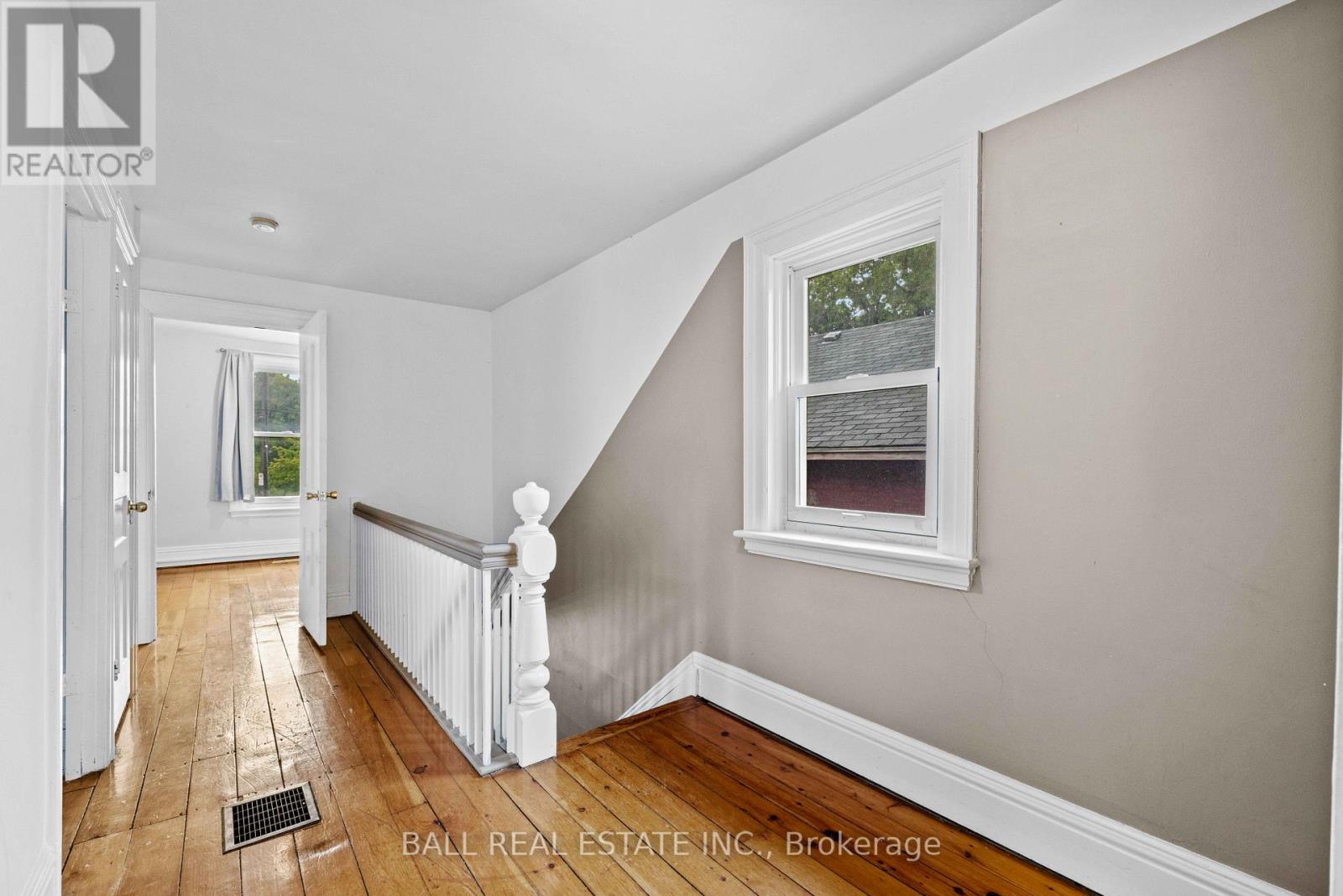 78 Mcdonnel Street, Peterborough Central (North), Ontario  K9H 2V7 - Photo 19 - X12308519