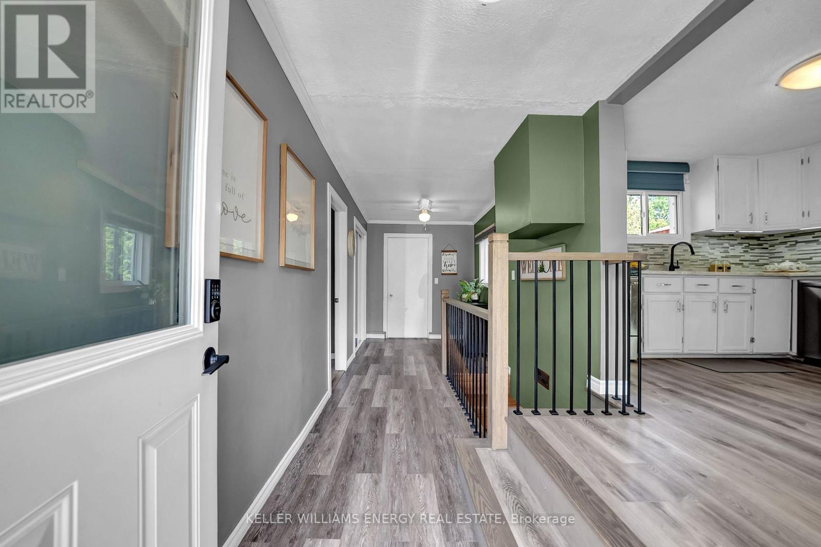 1725 Brownsville Road, Clarington (Newcastle), Ontario  L1B 1L9 - Photo 3 - E12308566