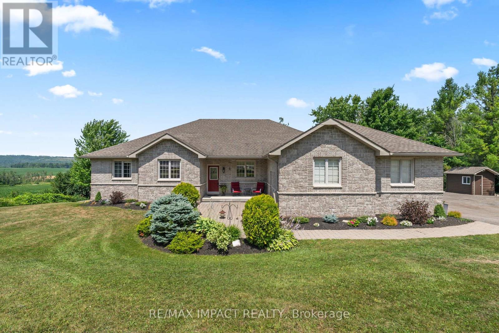 422 7a Highway, Cavan Monaghan (Cavan Twp), Ontario  L0A 1C0 - Photo 2 - X12308733
