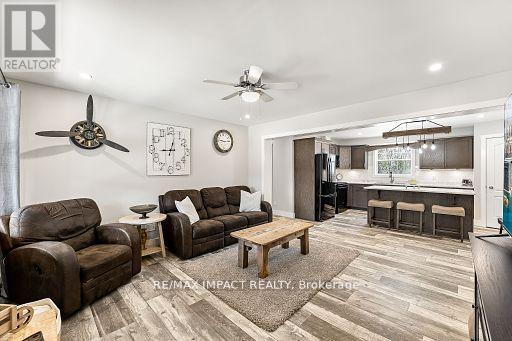 1006 Jasmine Road, Dysart Et Al (Harcourt), Ontario  K0L 1M1 - Photo 16 - X12308726