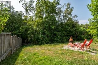32 Champlain Boulevard, Kawartha Lakes (Lindsay), Ontario  K9V 4R1 - Photo 7 - X12309230
