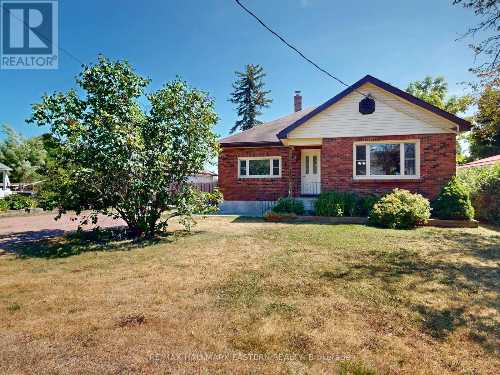 247 Centre Line, Asphodel-Norwood, Ontario  K0L 1Y0 - Photo 7 - X12310157