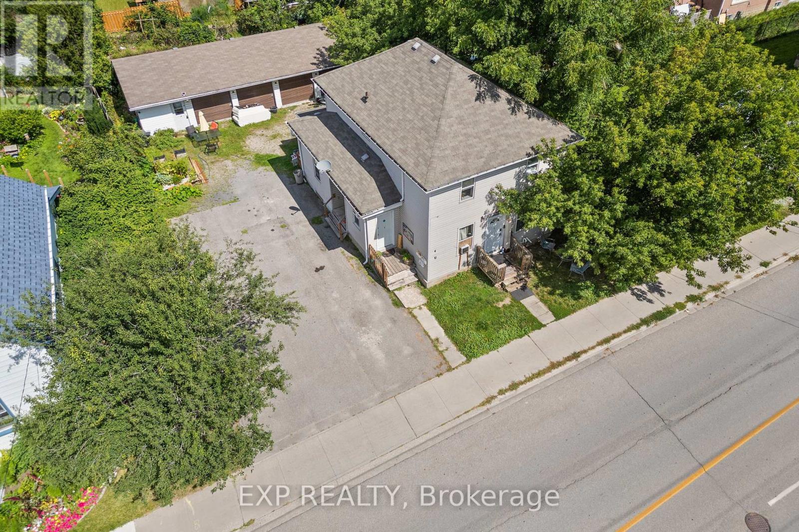 4 Mary Street W, Kawartha Lakes (Lindsay), Ontario  K9V 2N4 - Photo 10 - X12310170