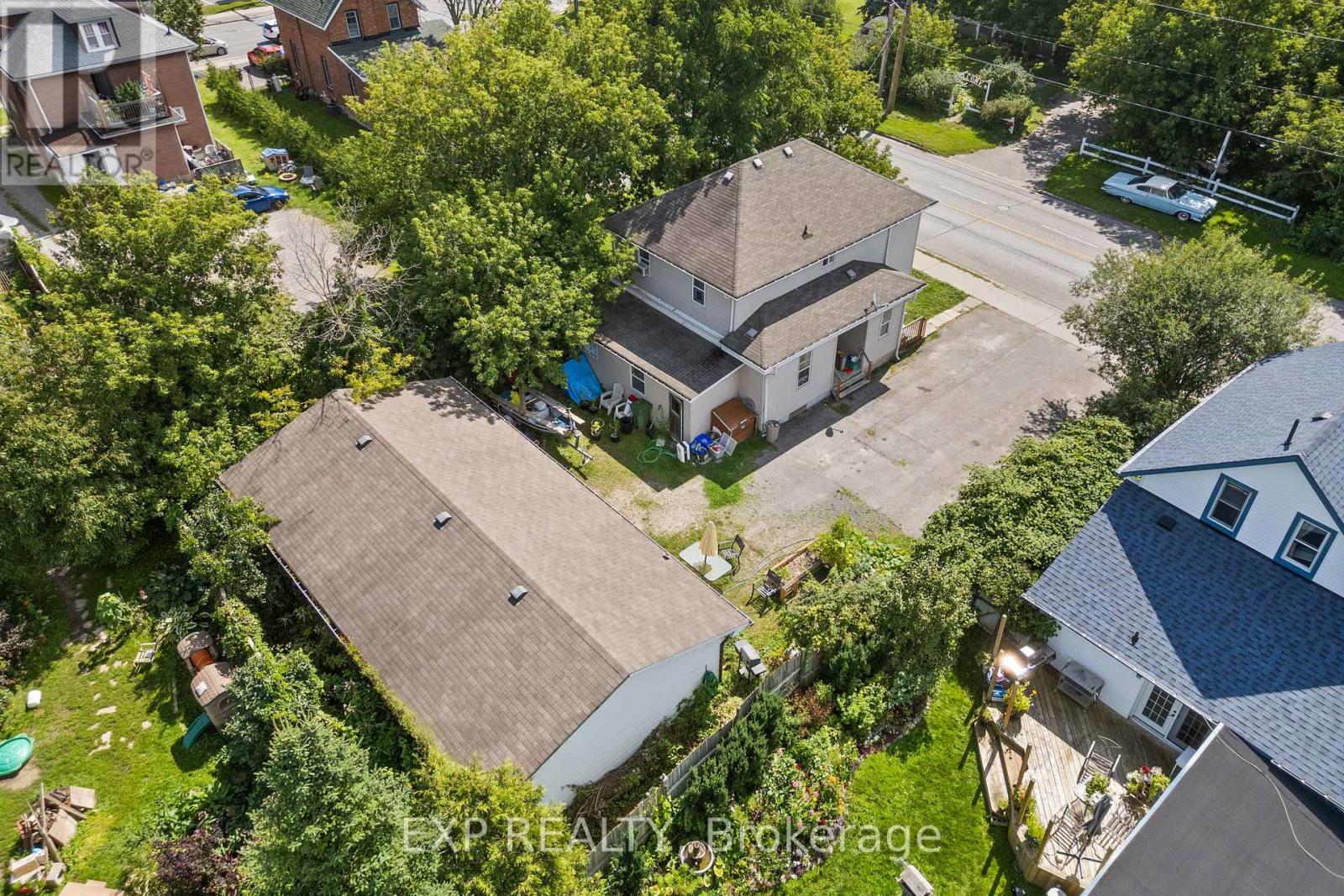 4 Mary Street W, Kawartha Lakes (Lindsay), Ontario  K9V 2N4 - Photo 13 - X12310170