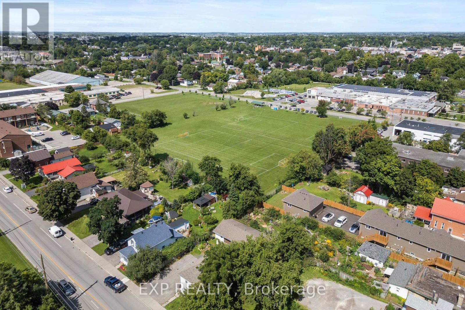 4 Mary Street W, Kawartha Lakes (Lindsay), Ontario  K9V 2N4 - Photo 15 - X12310170