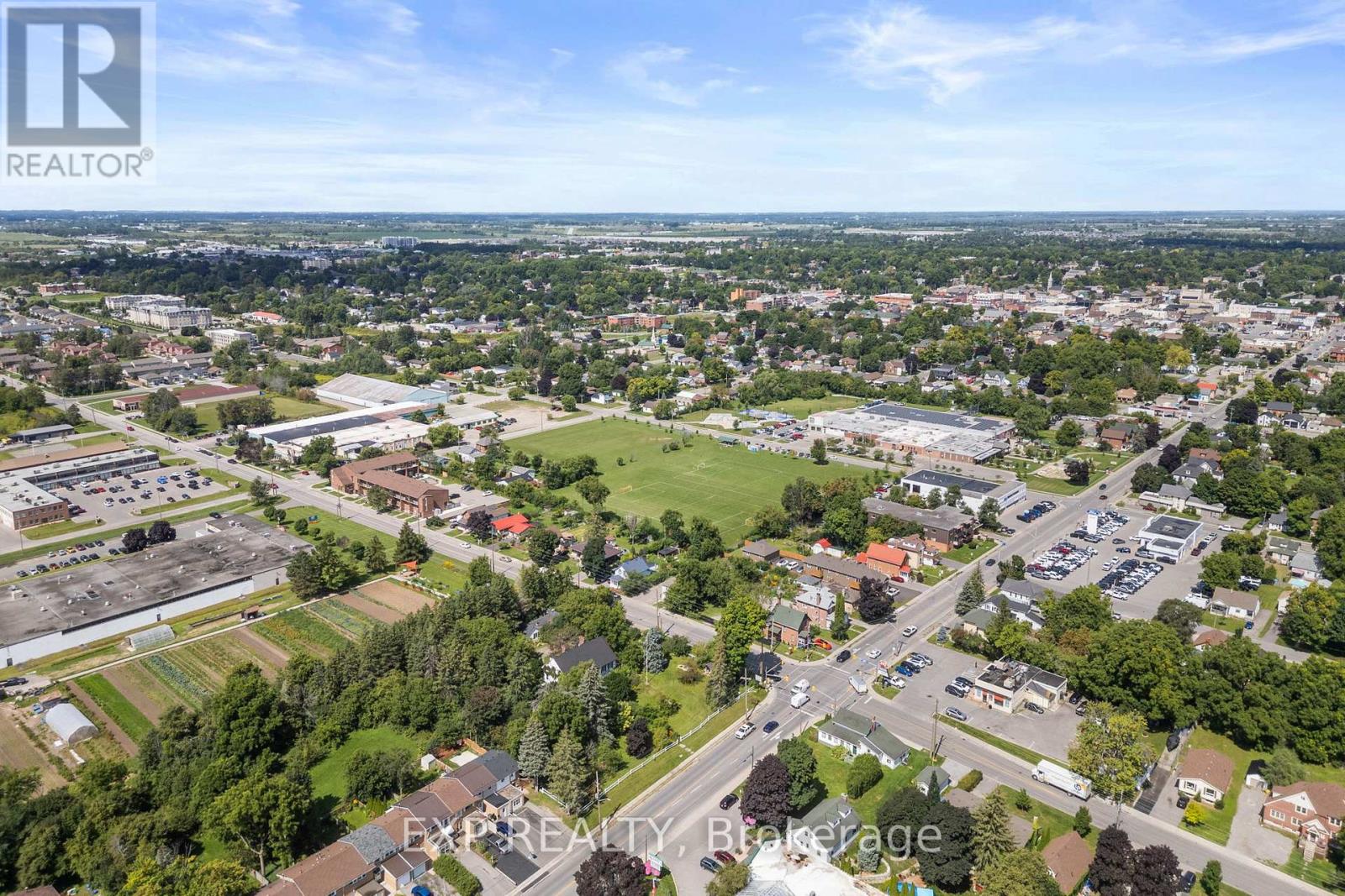 4 Mary Street W, Kawartha Lakes (Lindsay), Ontario  K9V 2N4 - Photo 16 - X12310170
