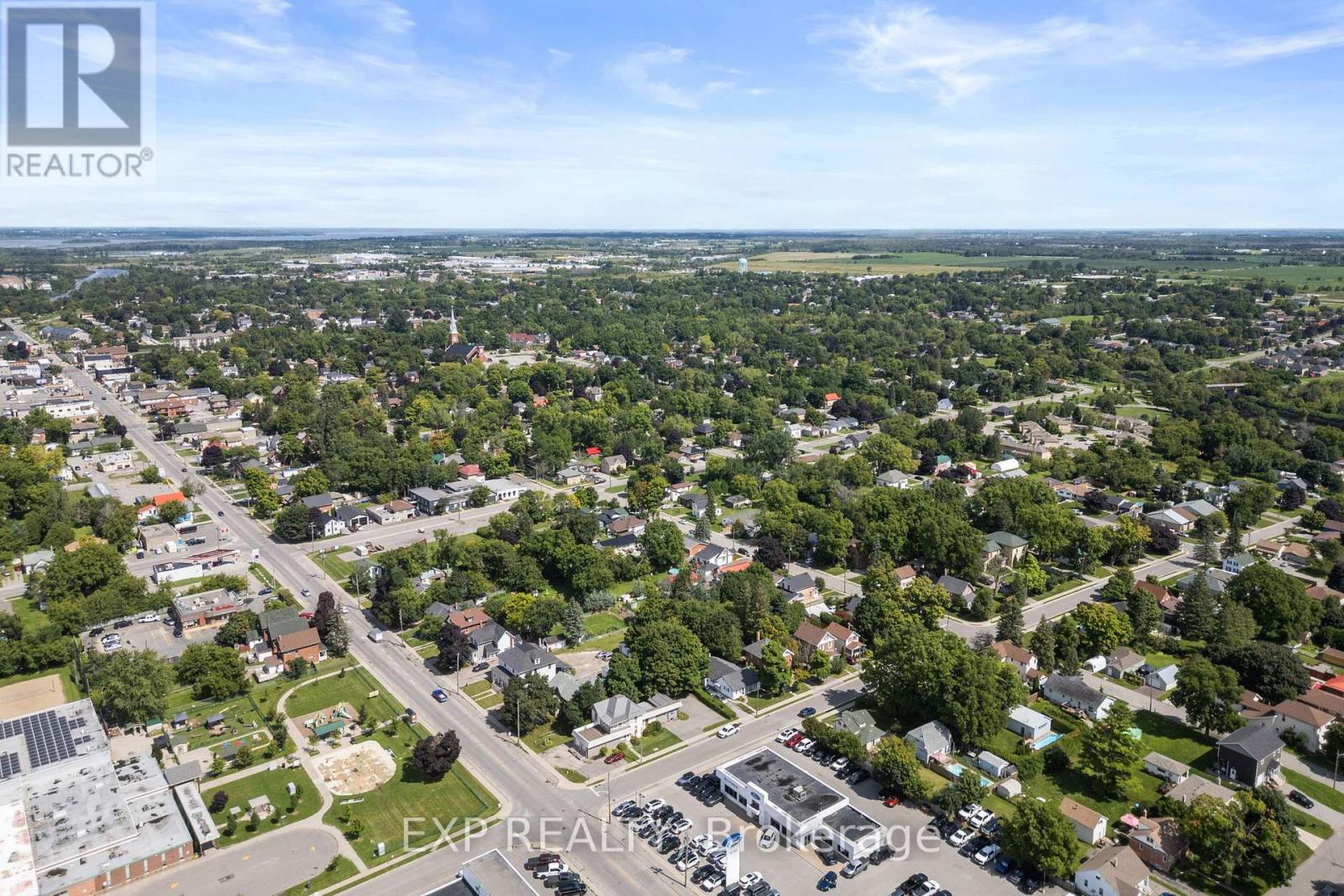 4 Mary Street W, Kawartha Lakes (Lindsay), Ontario  K9V 2N4 - Photo 18 - X12310170