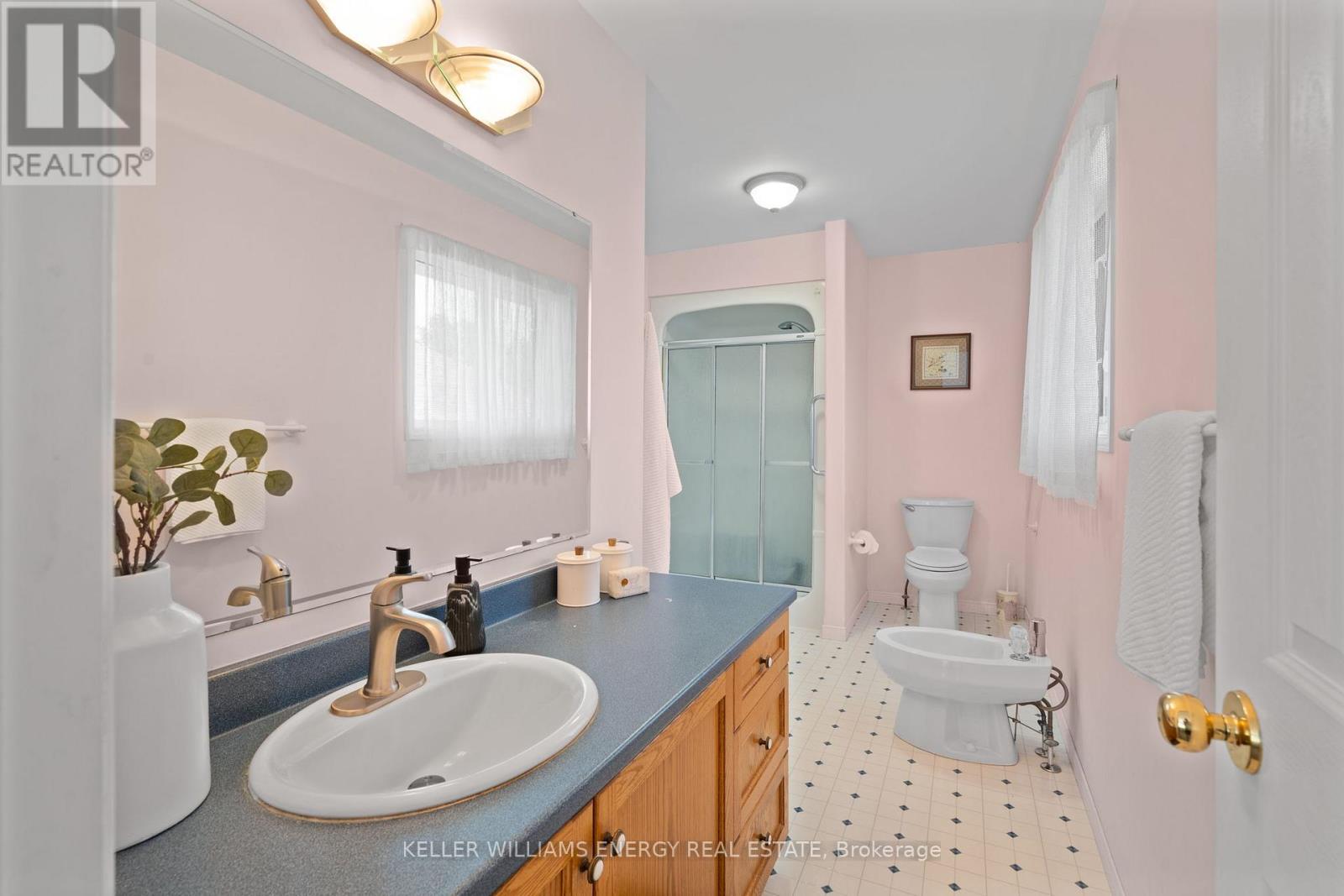 5 Fortye Gate, Peterborough West (South), Ontario  K9K 2E7 - Photo 22 - X12310277