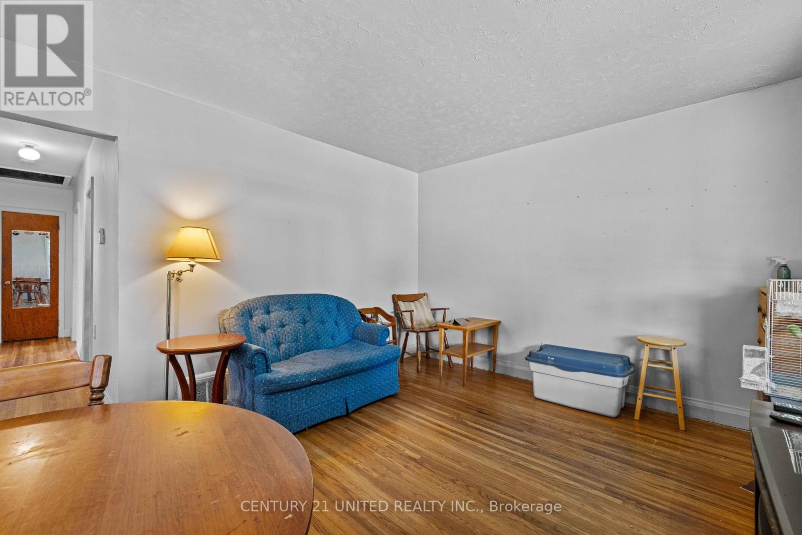 567 O'connell Road, Peterborough South (West), Ontario  K9J 4E2 - Photo 12 - X12310372