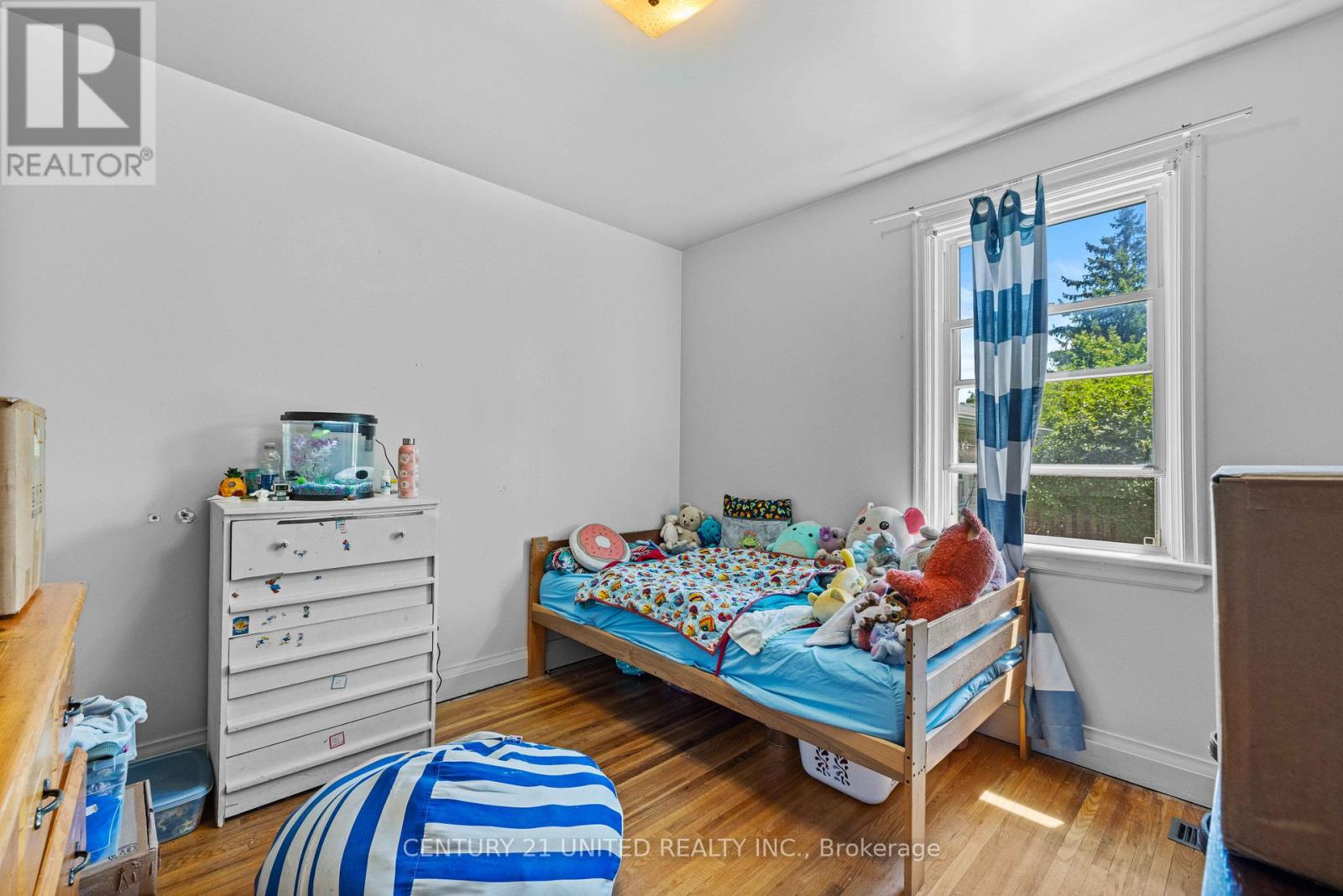 567 O'connell Road, Peterborough South (West), Ontario  K9J 4E2 - Photo 20 - X12310372