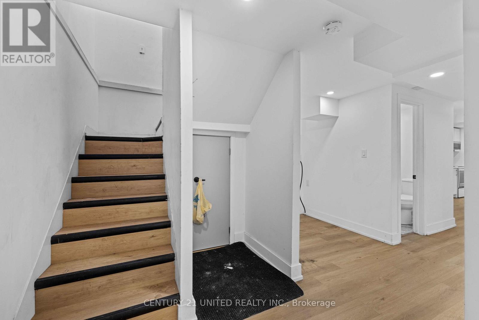 567 O'connell Road, Peterborough South (West), Ontario  K9J 4E2 - Photo 21 - X12310372