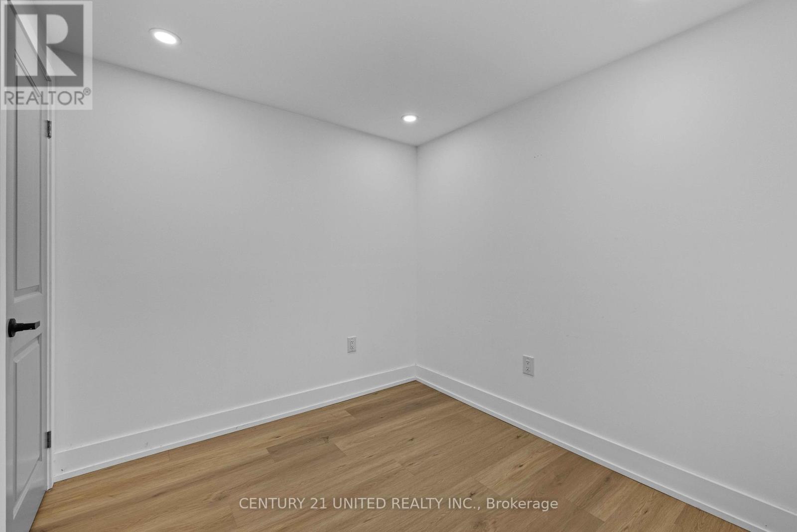 567 O'connell Road, Peterborough South (West), Ontario  K9J 4E2 - Photo 27 - X12310372