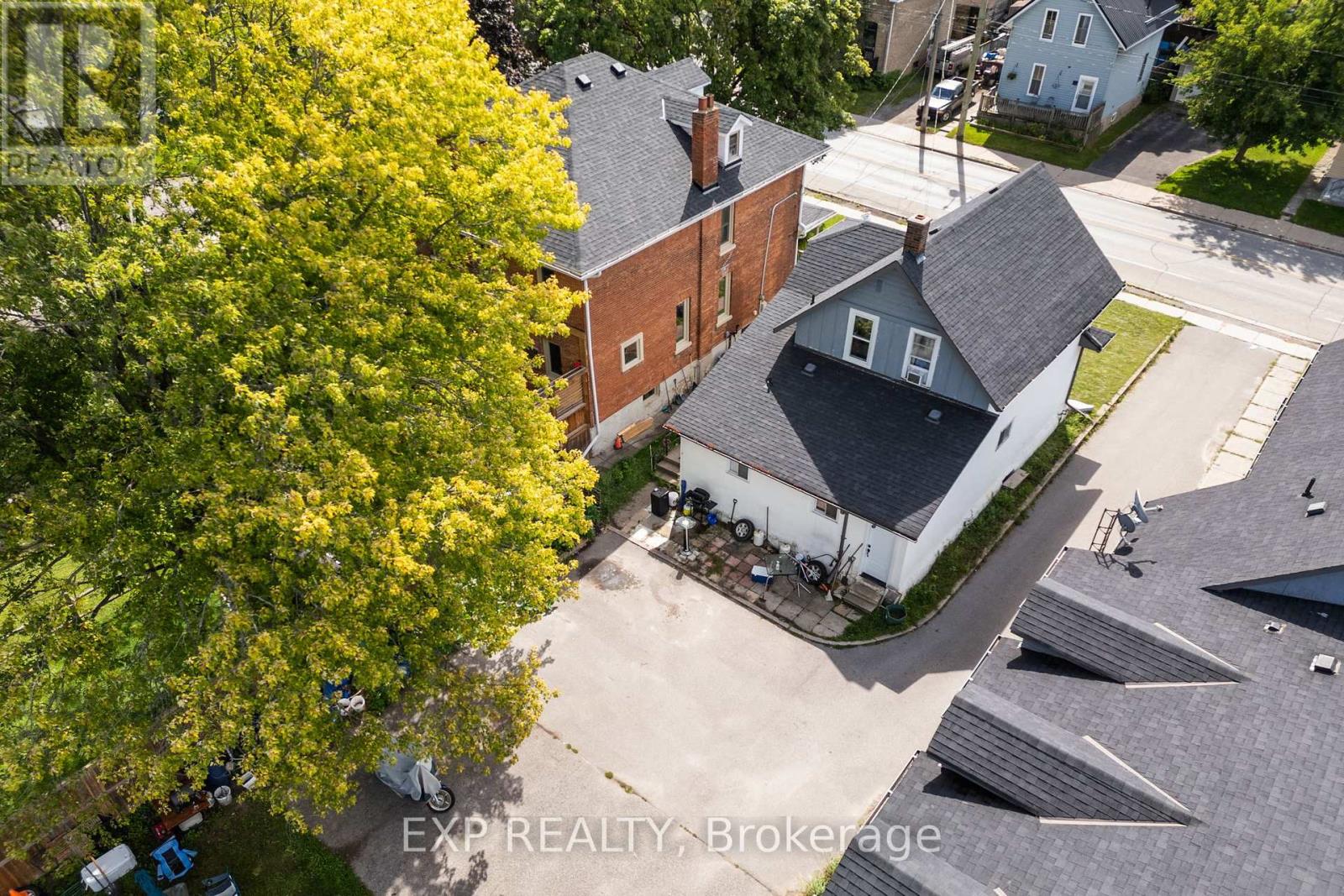 86 Queen Street, Kawartha Lakes (Lindsay), Ontario  K9V 1G4 - Photo 12 - X12310199