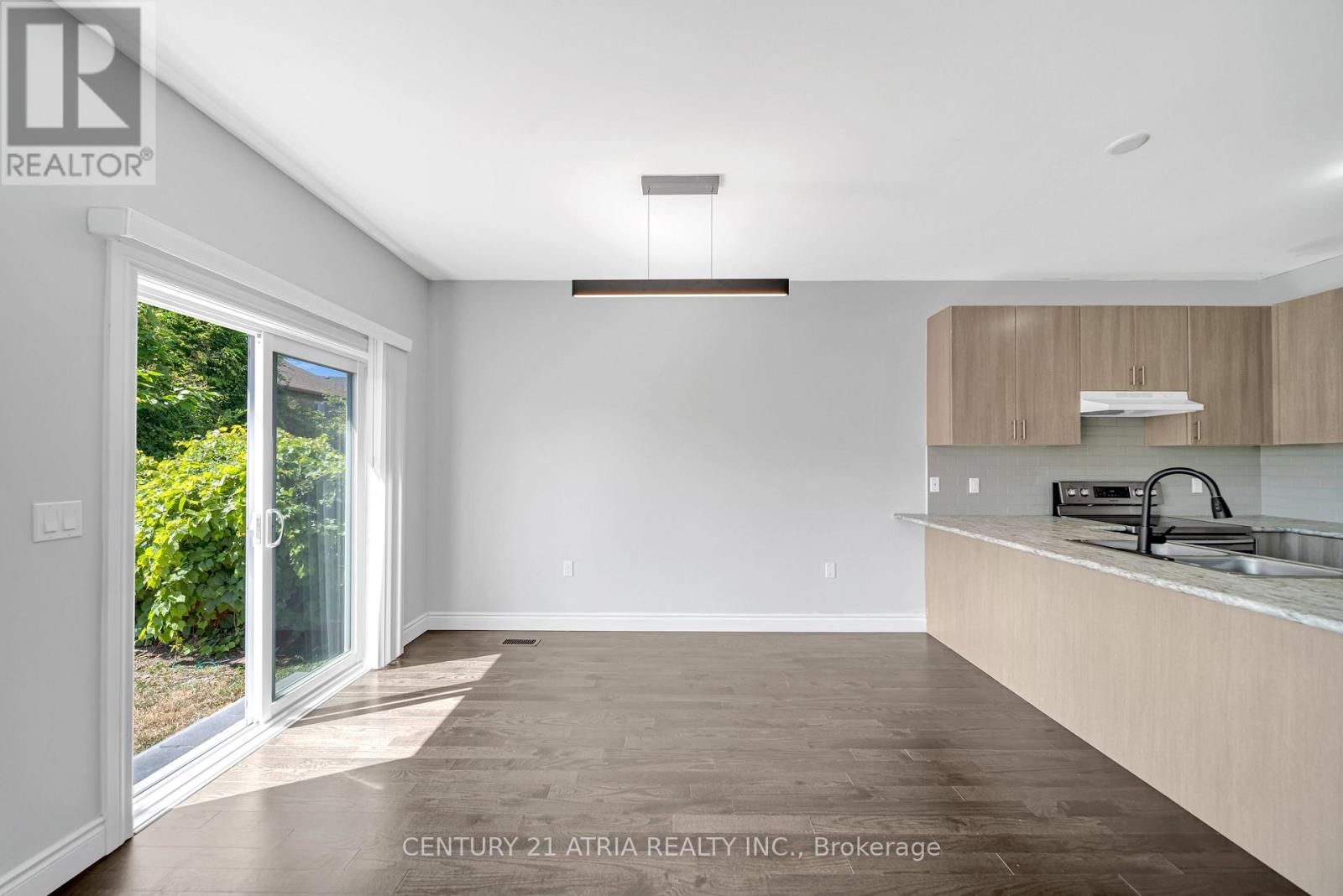 793 Spillsbury Drive, Peterborough West (South), Ontario  K9K 1K9 - Photo 17 - X12310291