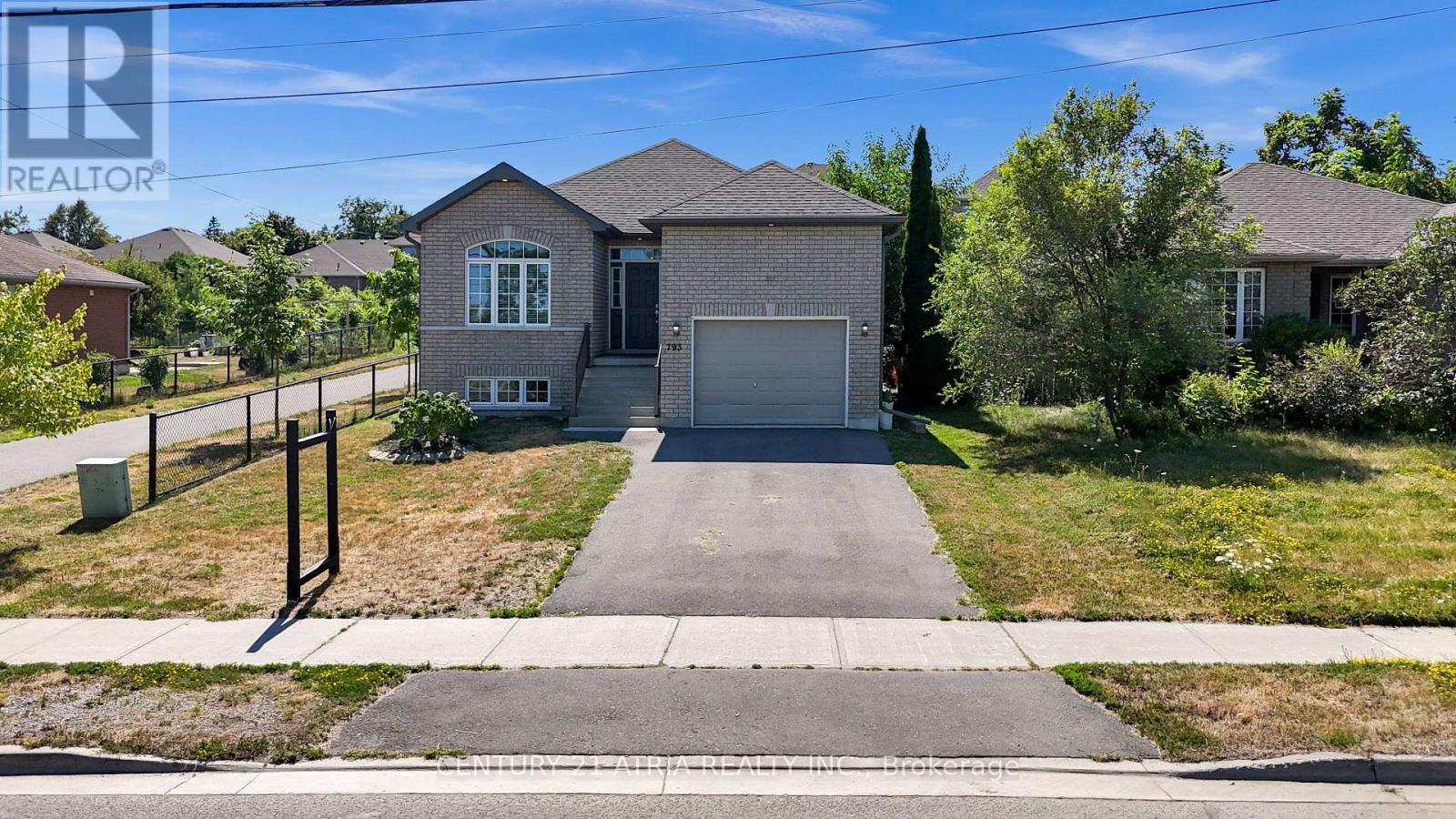 793 Spillsbury Drive, Peterborough West (South), Ontario  K9K 1K9 - Photo 2 - X12310291