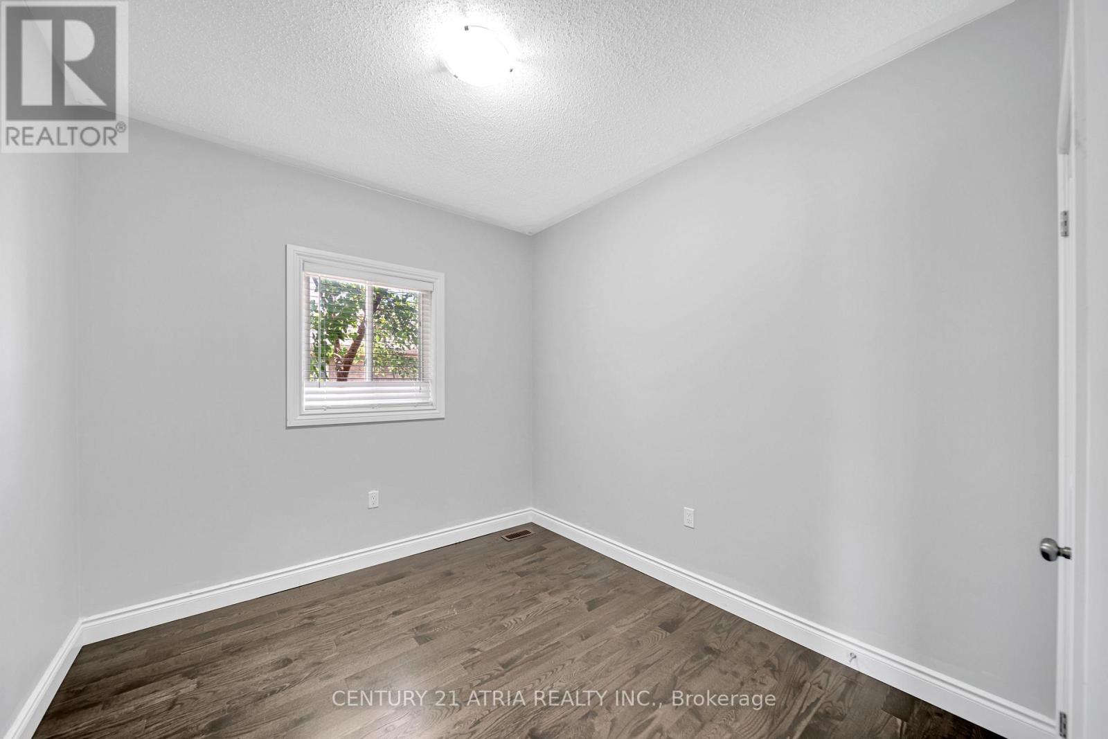793 Spillsbury Drive, Peterborough West (South), Ontario  K9K 1K9 - Photo 25 - X12310291