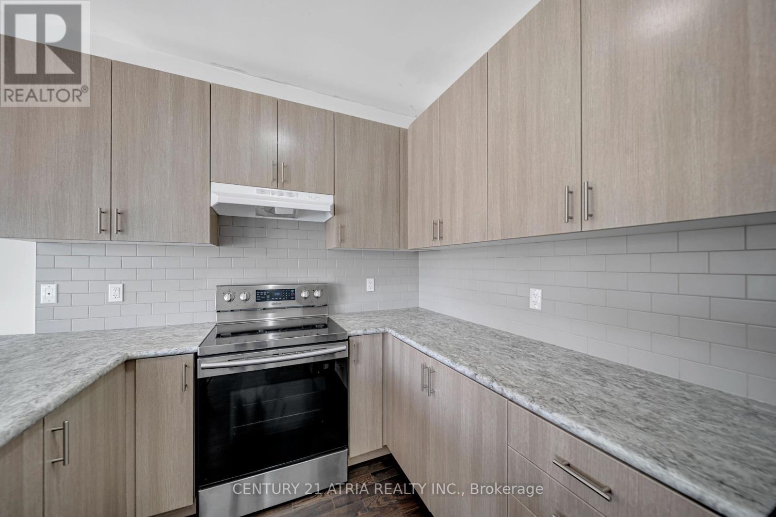 793 Spillsbury Drive, Peterborough West (South), Ontario  K9K 1K9 - Photo 8 - X12310291