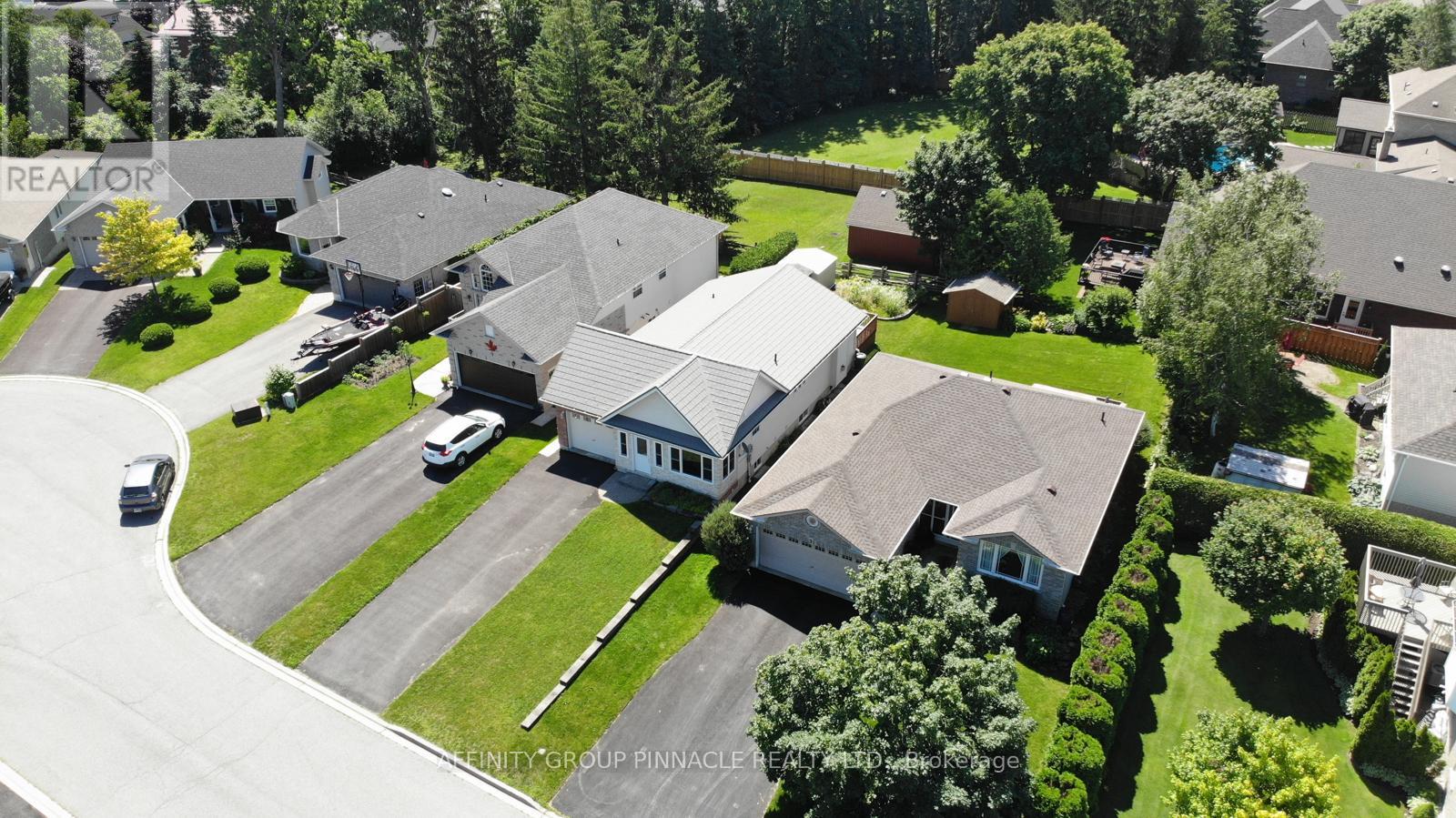 5 Susan Court, Kawartha Lakes (Lindsay), Ontario  K9V 4H1 - Photo 7 - X12310682