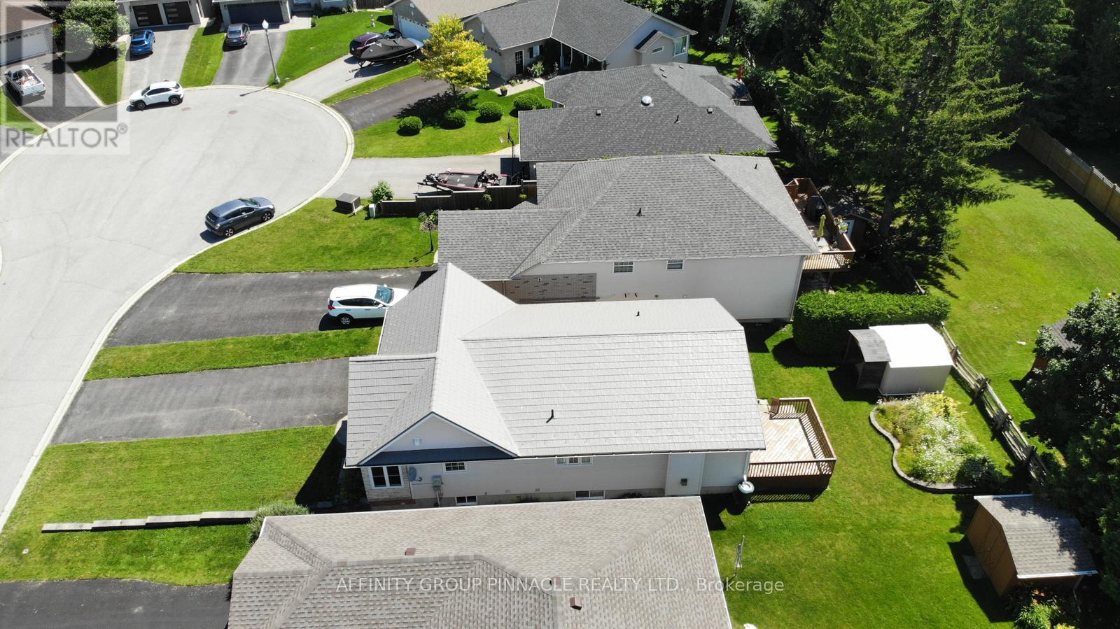 5 Susan Court, Kawartha Lakes (Lindsay), Ontario  K9V 4H1 - Photo 8 - X12310682