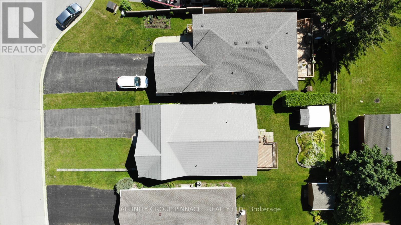 5 Susan Court, Kawartha Lakes (Lindsay), Ontario  K9V 4H1 - Photo 9 - X12310682