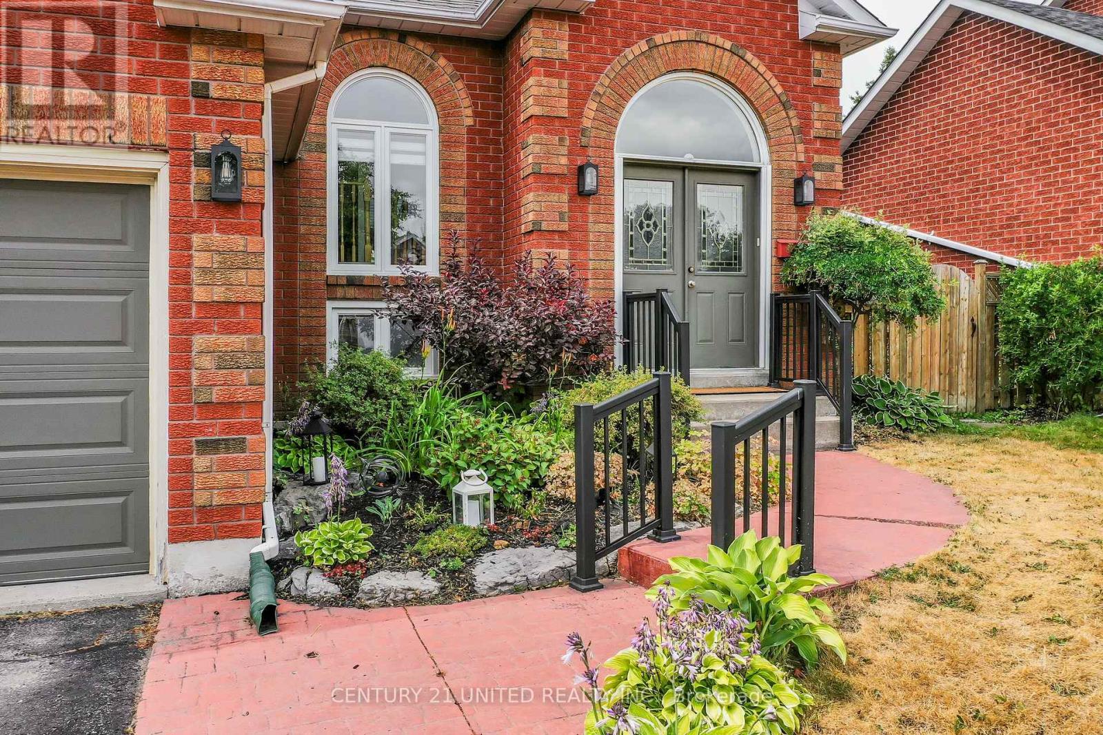 1455 Glenforest Crescent, Peterborough West (North), Ontario  K9K 2J2 - Photo 4 - X12310763