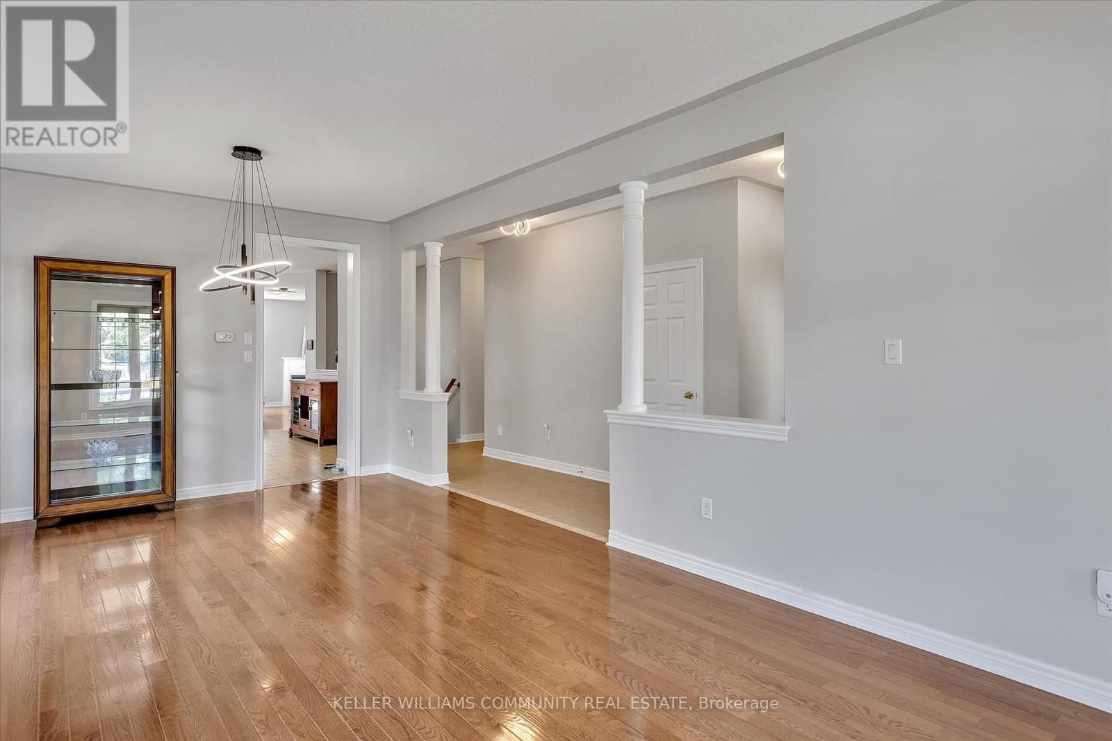 238 Lorne Court, Selwyn, Ontario  K9L 0A1 - Photo 10 - X12310773