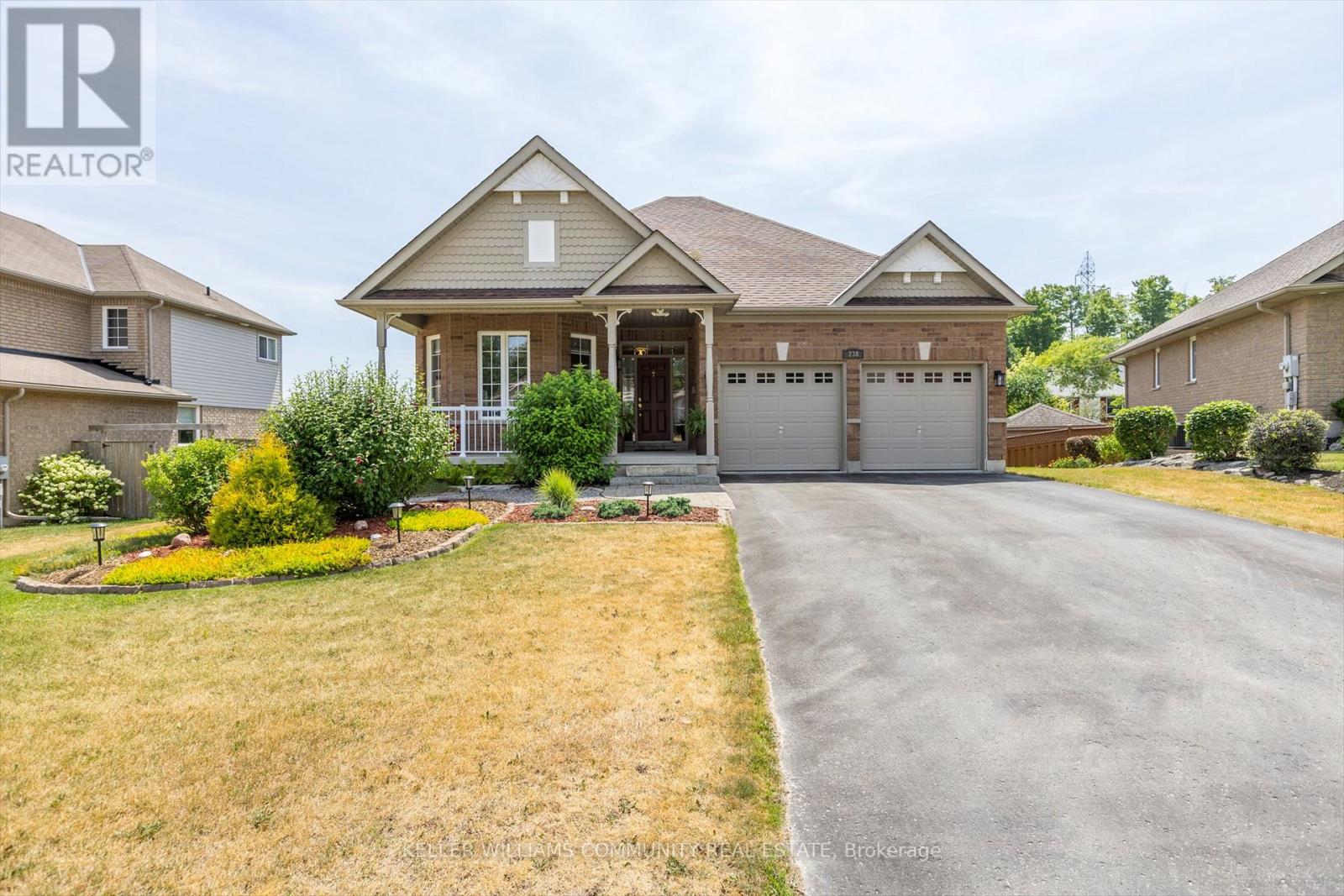 238 Lorne Court, Selwyn, Ontario  K9L 0A1 - Photo 2 - X12310773
