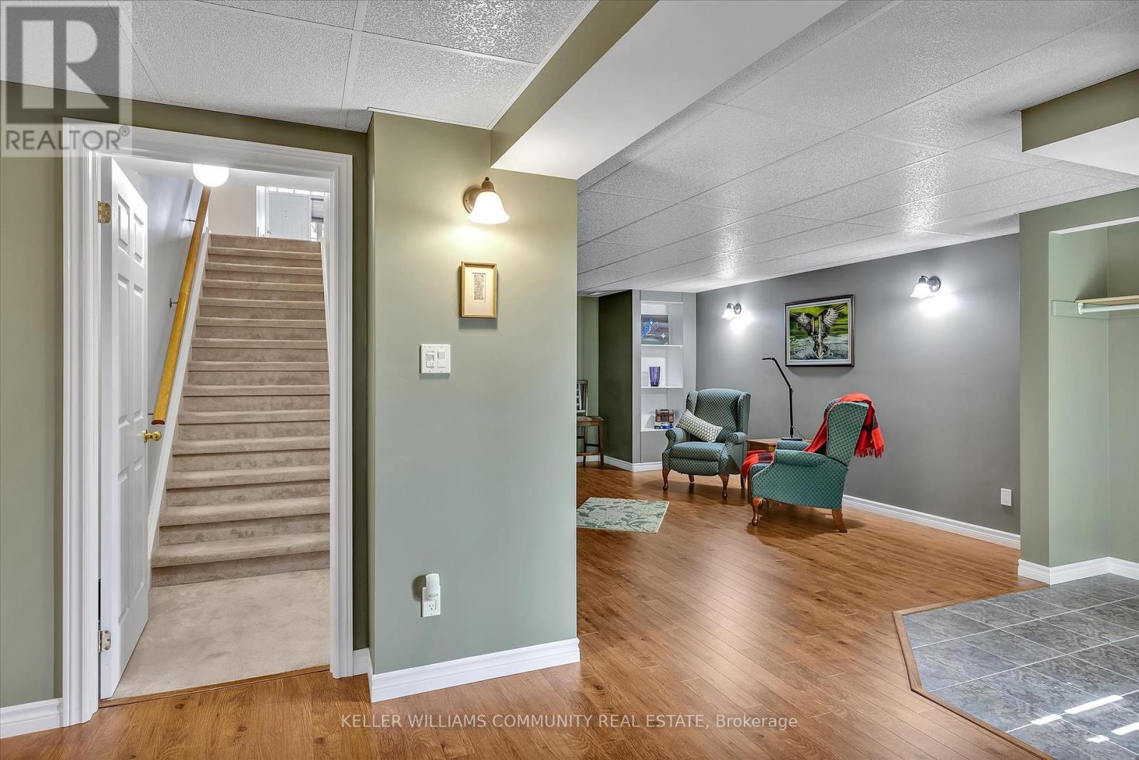 238 Lorne Court, Selwyn, Ontario  K9L 0A1 - Photo 22 - X12310773