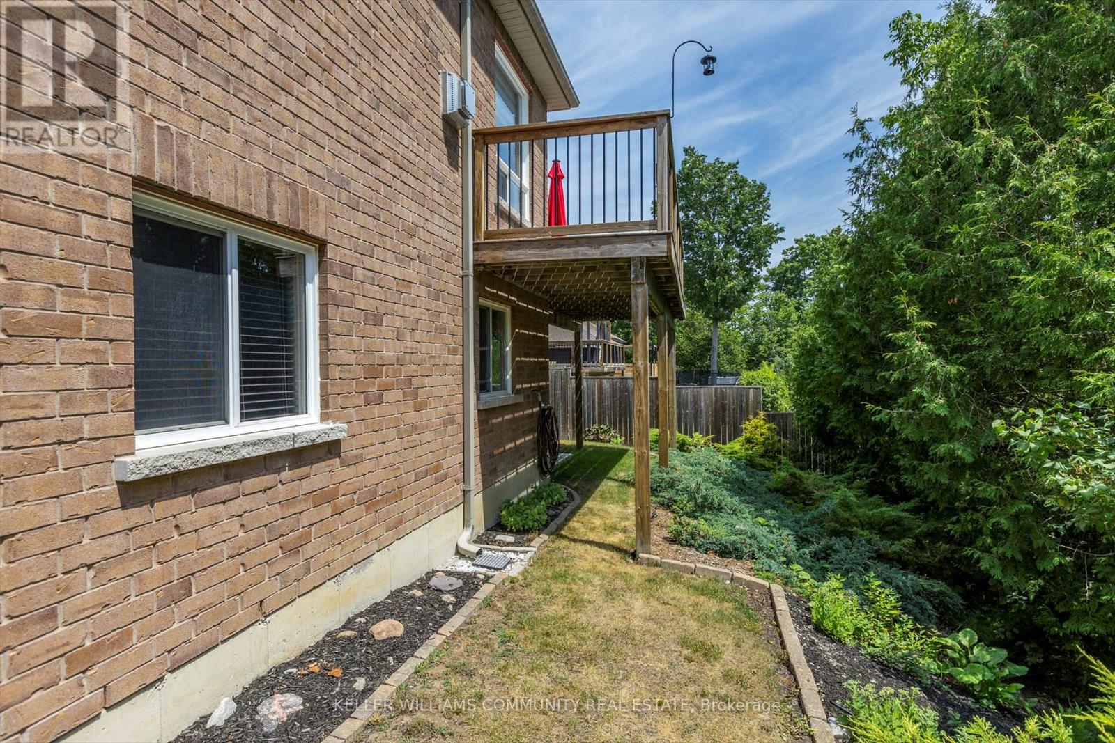 238 Lorne Court, Selwyn, Ontario  K9L 0A1 - Photo 37 - X12310773