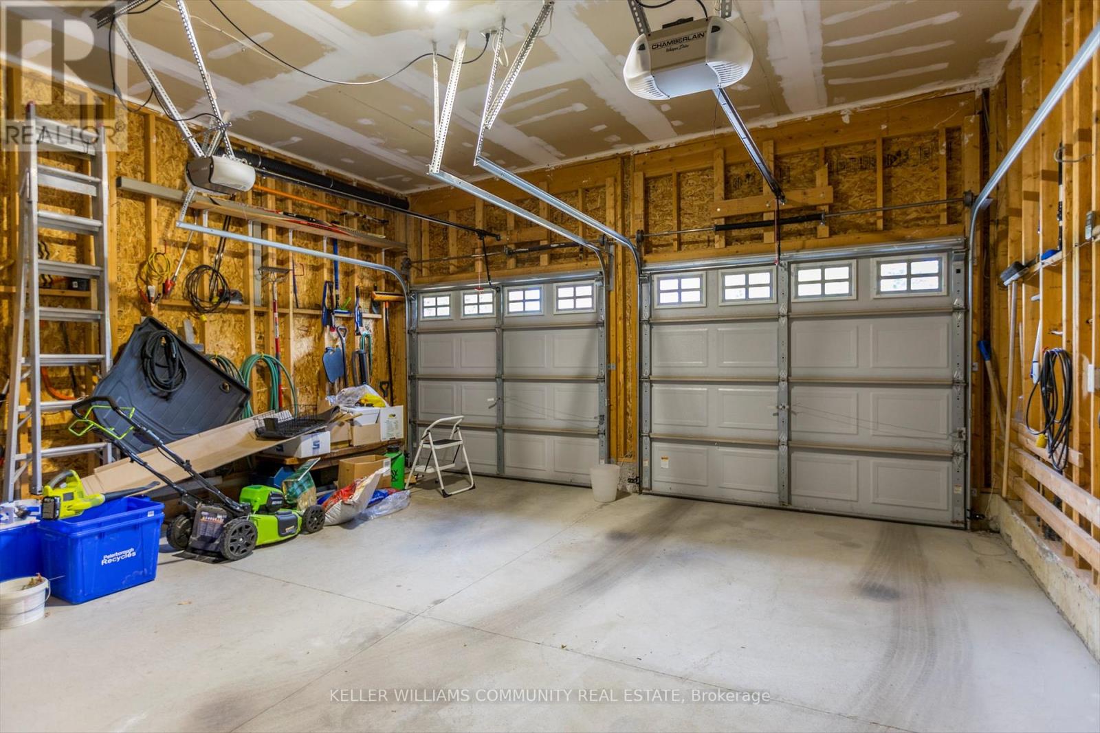 238 Lorne Court, Selwyn, Ontario  K9L 0A1 - Photo 42 - X12310773
