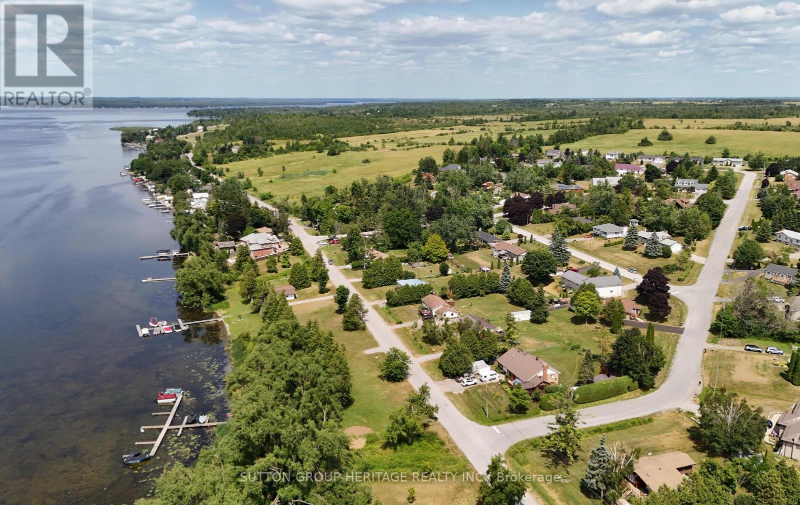 11 Sturgeon Crescent, Kawartha Lakes (Lindsay), Ontario  K9V 4R6 - Photo 49 - X12310878