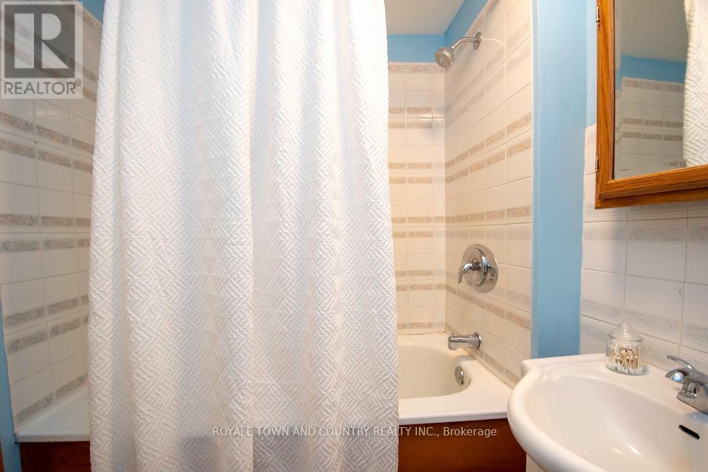 2 Osborne Street, Kawartha Lakes (Ops), Ontario  K0L 2X0 - Photo 20 - X12311197