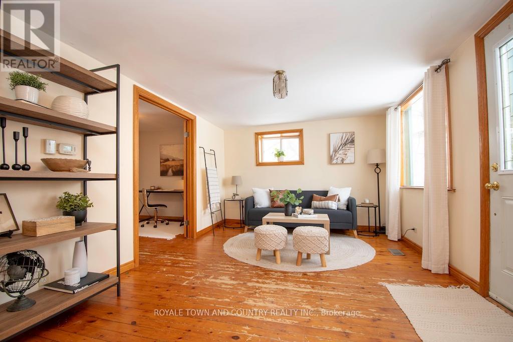 2 Osborne Street, Kawartha Lakes (Ops), Ontario  K0L 2X0 - Photo 5 - X12311197
