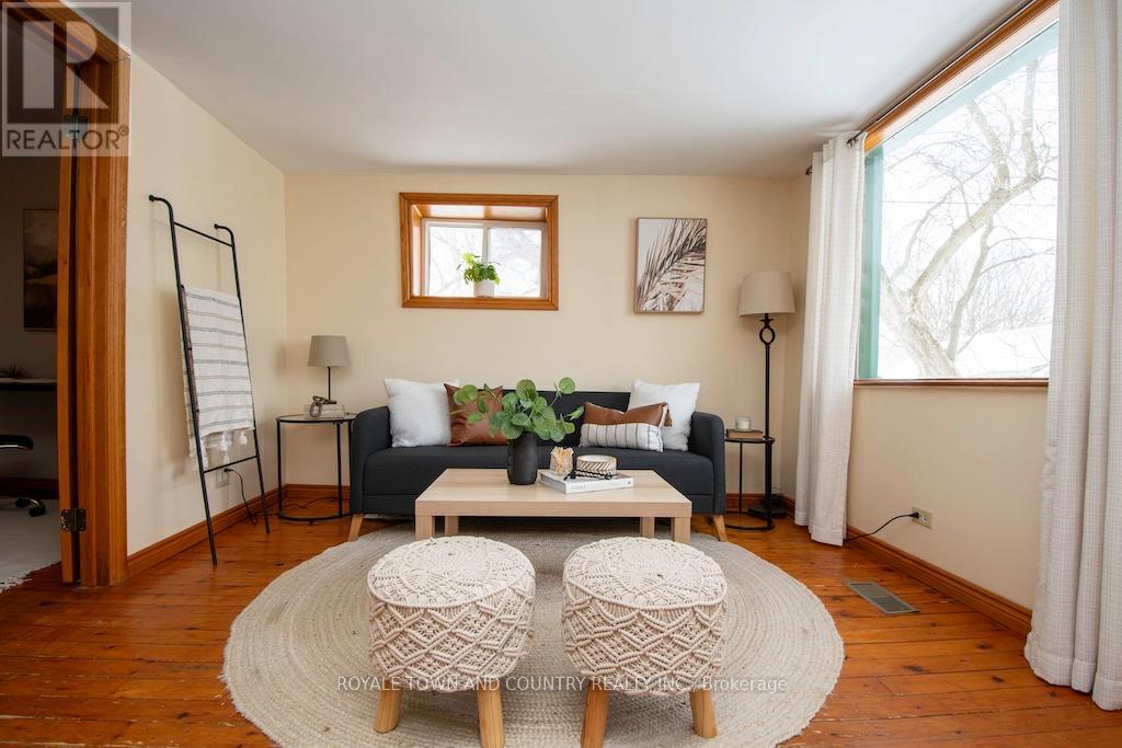 2 Osborne Street, Kawartha Lakes (Ops), Ontario  K0L 2X0 - Photo 6 - X12311197