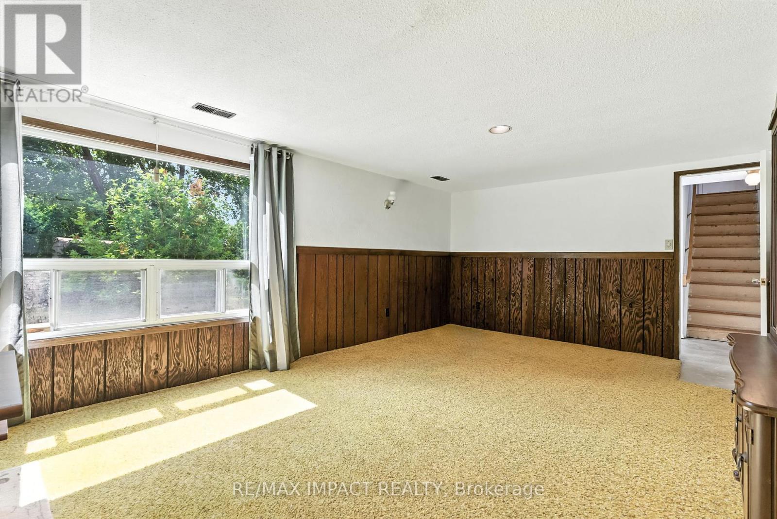 28 Pinewood Crescent, Kawartha Lakes (Pontypool), Ontario  L0A 1K0 - Photo 37 - X12311634