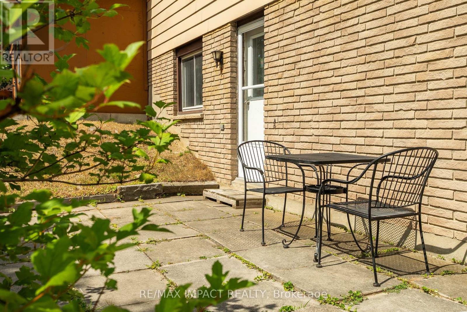 28 Pinewood Crescent, Kawartha Lakes (Pontypool), Ontario  L0A 1K0 - Photo 39 - X12311634
