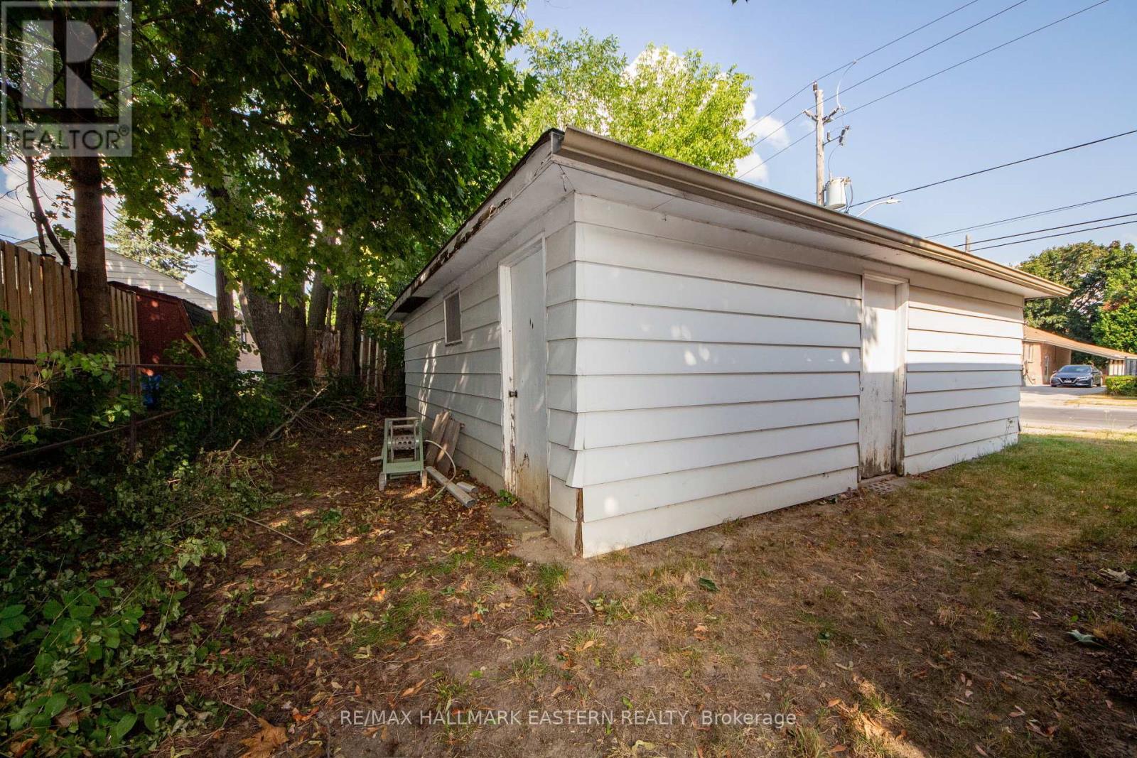 812 Argyle Street, Peterborough North (South), Ontario  K9H 5T3 - Photo 32 - X12311724