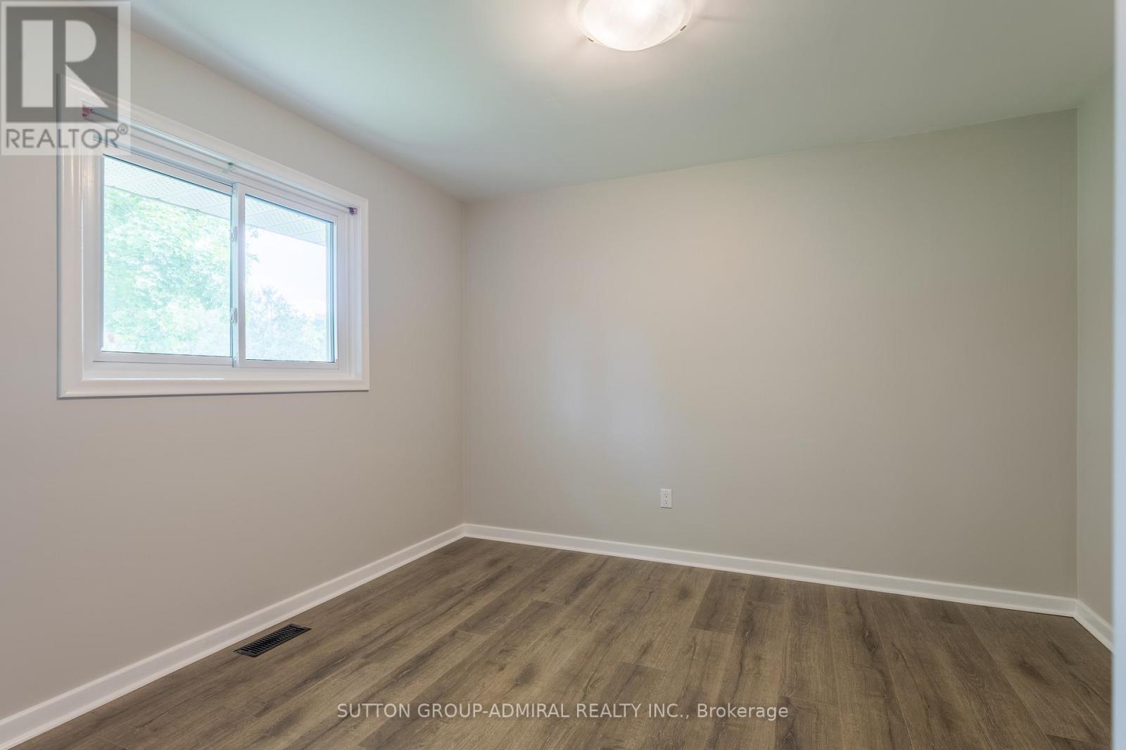1192 Huron Street, Peterborough North (Central), Ontario  K9H 6V5 - Photo 21 - X12312261
