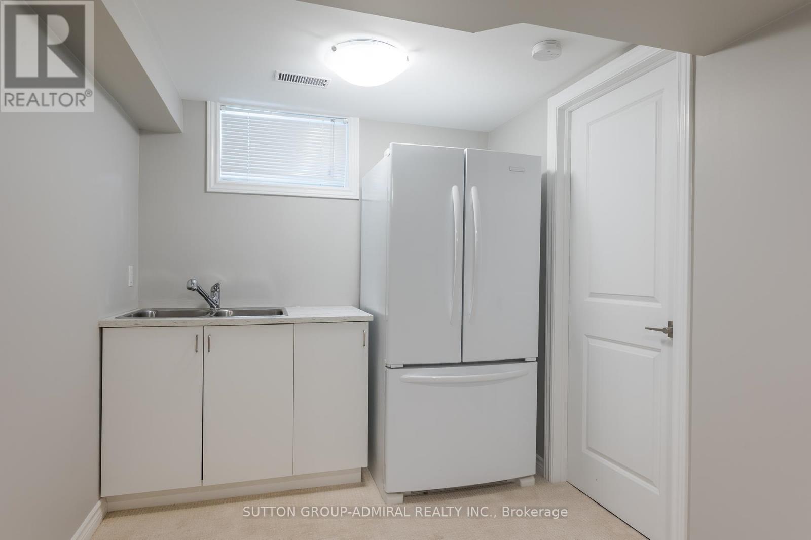 1192 Huron Street, Peterborough North (Central), Ontario  K9H 6V5 - Photo 31 - X12312261