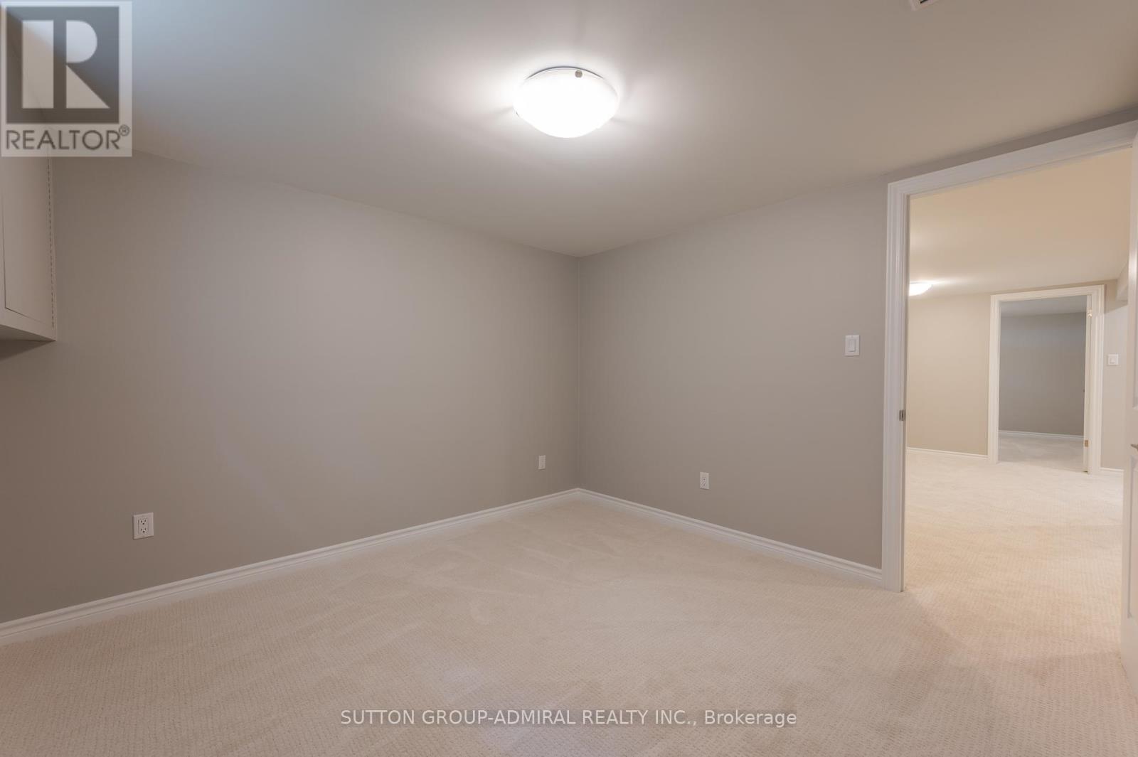 1192 Huron Street, Peterborough North (Central), Ontario  K9H 6V5 - Photo 37 - X12312261