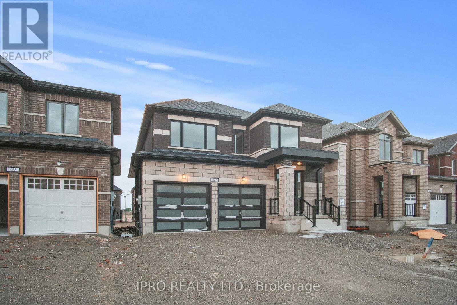 47 Corley Street, Kawartha Lakes (Lindsay), Ontario  K9V 6C2 - Photo 1 - X12312342