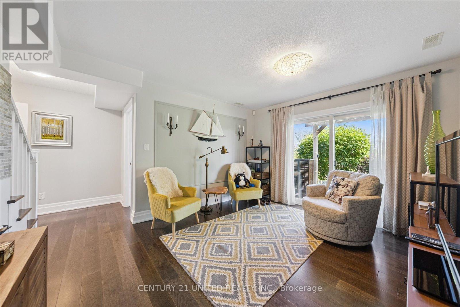 155 - 301 Carnegie Avenue, Peterborough North (University Heights), Ontario  K9J 6Y8 - Photo 36 - X12312418