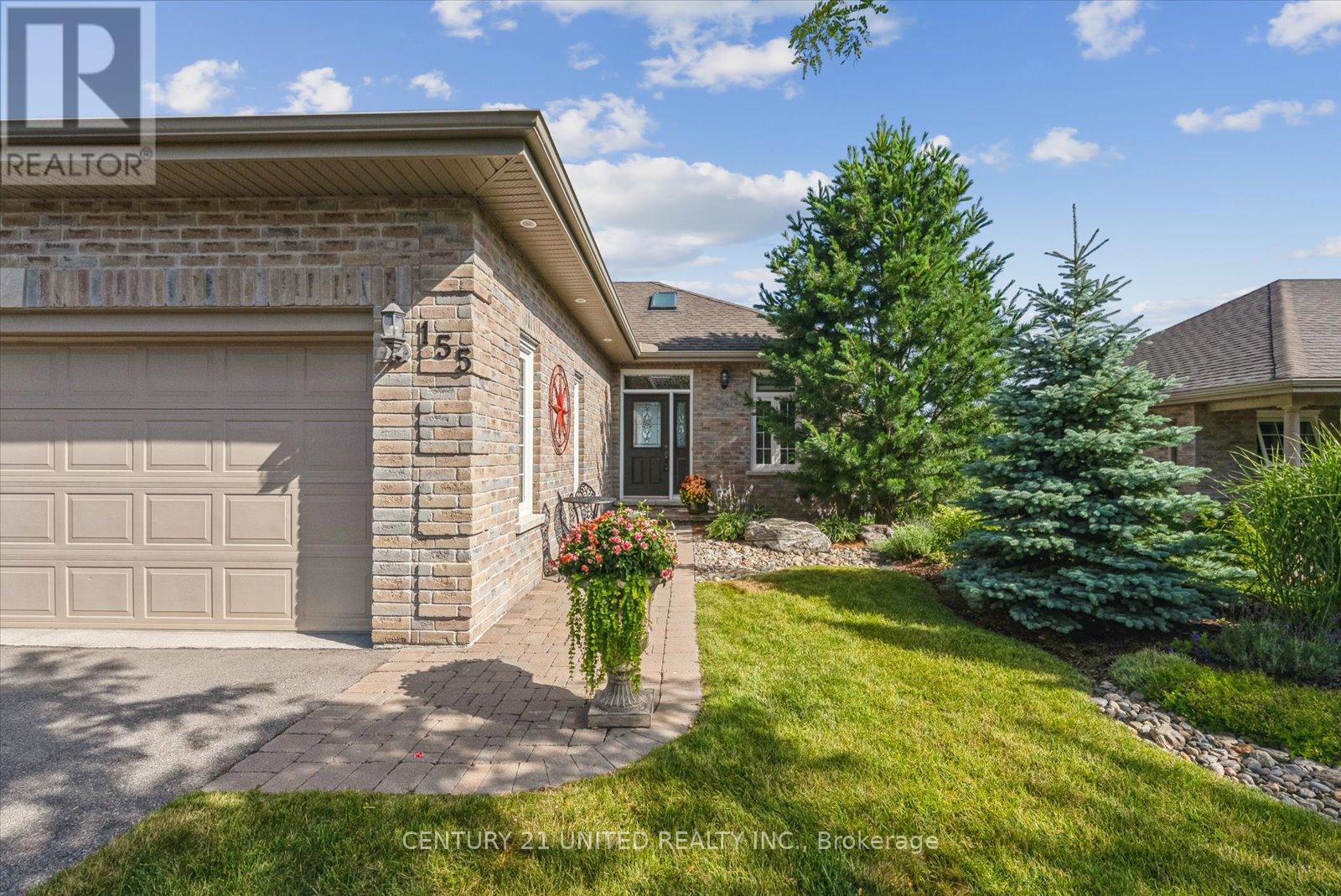 155 - 301 Carnegie Avenue, Peterborough North (University Heights), Ontario  K9J 6Y8 - Photo 5 - X12312418