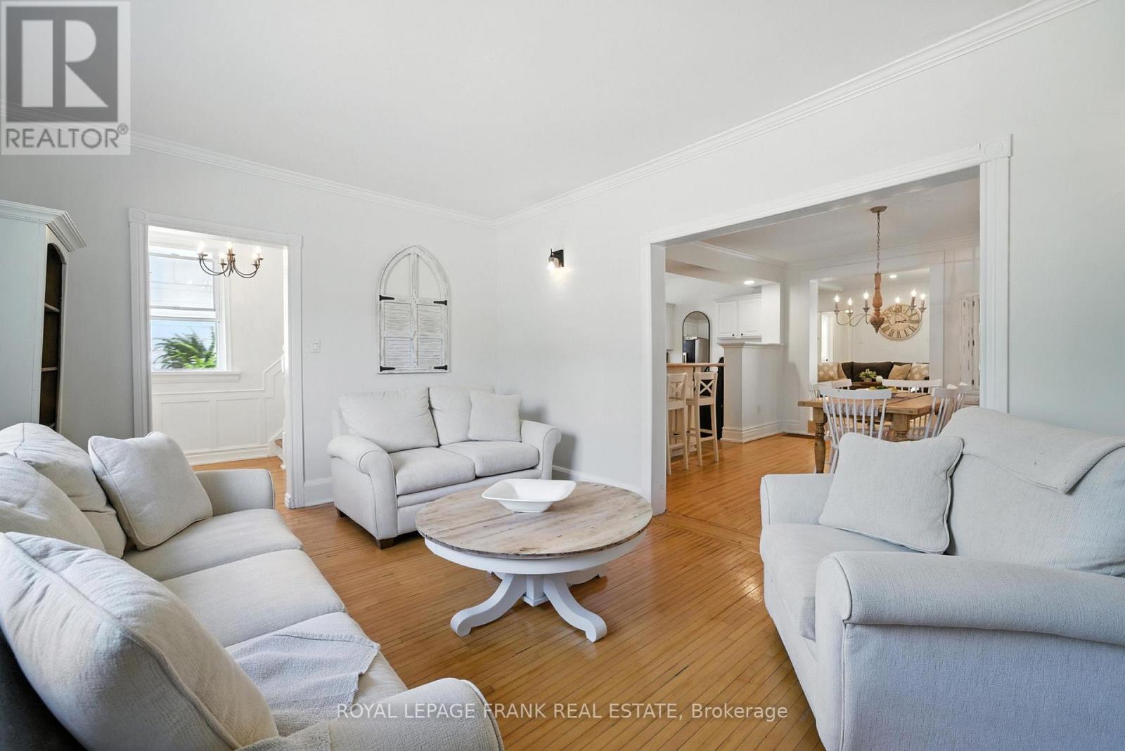 41 Sussex Street N, Kawartha Lakes (Lindsay), Ontario  K9V 4H6 - Photo 6 - X12312954
