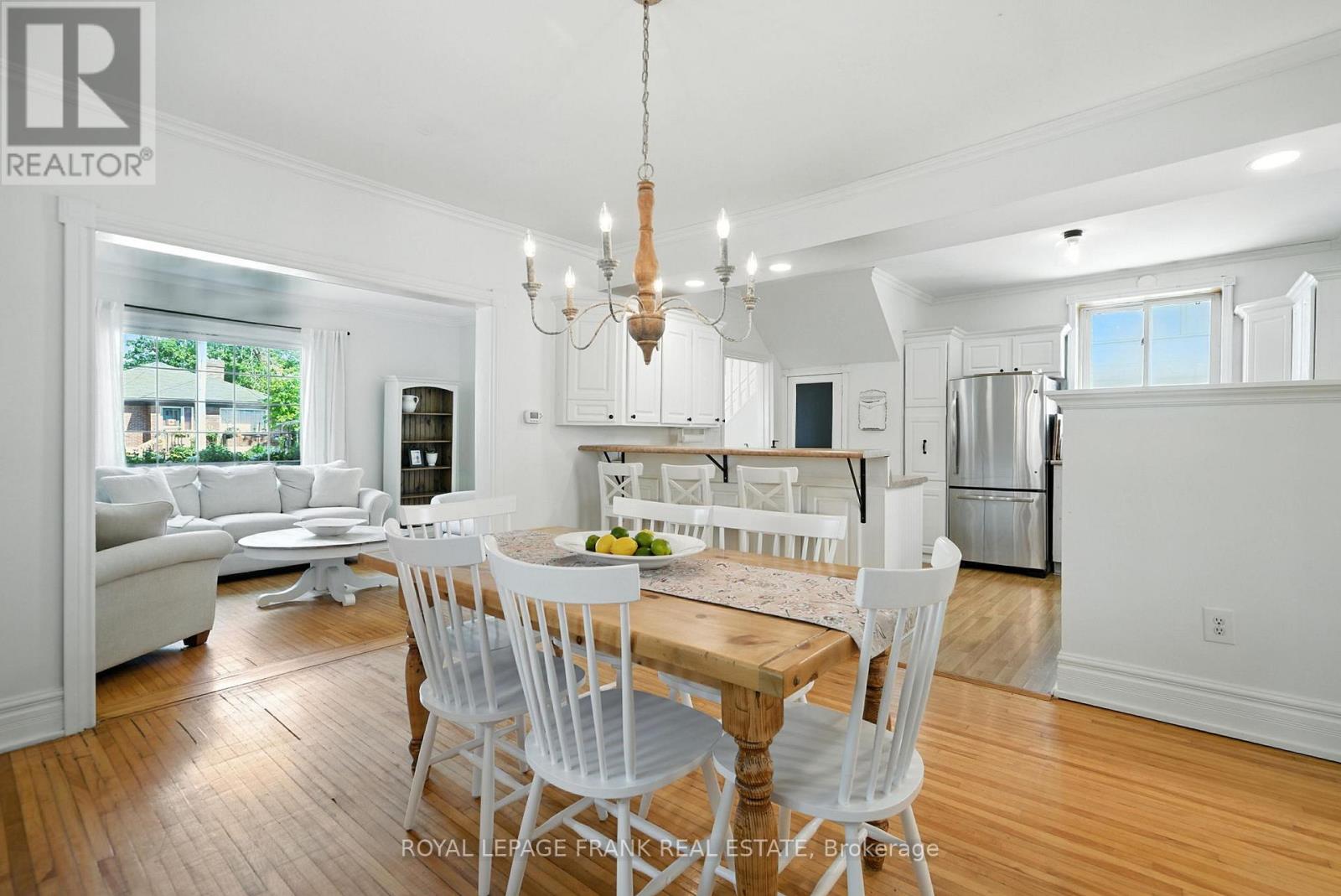41 Sussex Street N, Kawartha Lakes (Lindsay), Ontario  K9V 4H6 - Photo 7 - X12312954