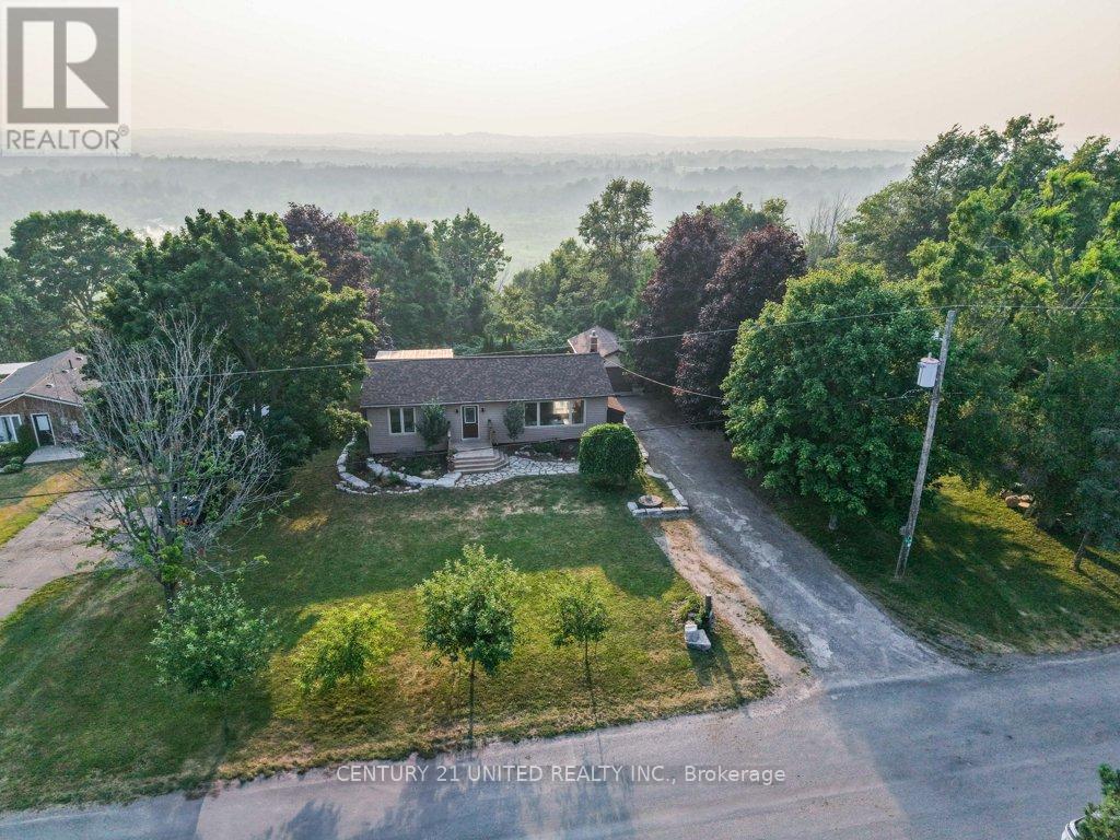 366 Indian Trail, Asphodel-Norwood, Ontario  K0L 1Y0 - Photo 2 - X12312976