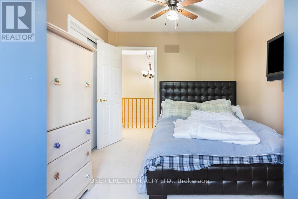 1389 Hancox Court, Peterborough West (North), Ontario  K9K 2M1 - Photo 15 - X12312925